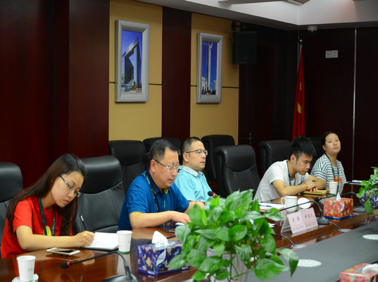 先學(xué)一步深學(xué)一層 帶頭示范推動發(fā)展(圖1) 先學(xué)一步深學(xué)一層 帶頭示范推動發(fā)展(圖1)