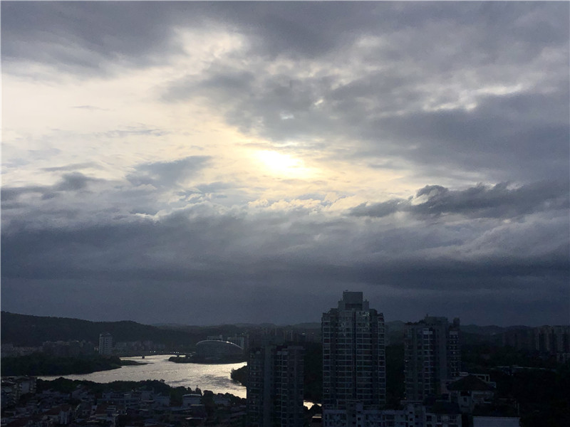 晨曦、破云見日、三江公園(圖3)