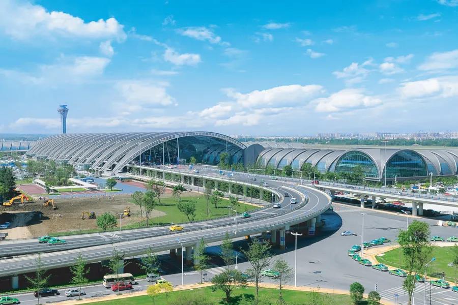 【善建者·榜樣】袁剛：機(jī)場建設(shè)者們一千多個(gè)日夜的堅(jiān)守，只為讓“善建者”這個(gè)金字招牌更亮！(圖2)
